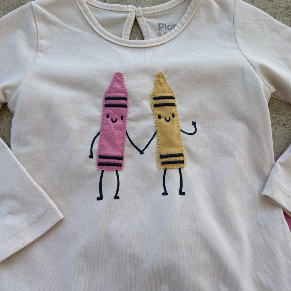 Crayon set 🖍️ - Picture 3 of 5